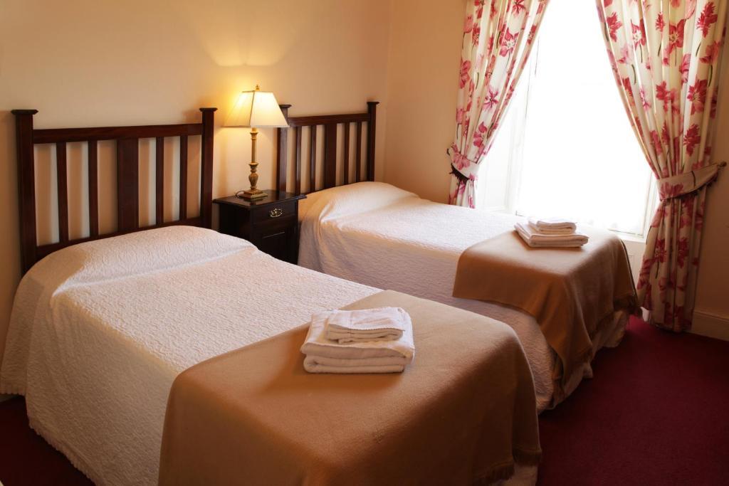 Crotty'S Pub & Accommodation Kilrush Habitación foto